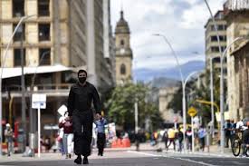  Colombia extiende emergencia sanitaria hasta el 31 de mayo y aislamiento selectivo hasta 1 de junio