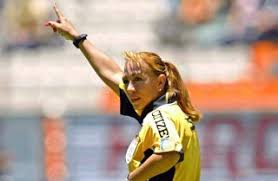  Terna de mujeres dirigirá por primera vez un partido masculino en el fútbol colombiano