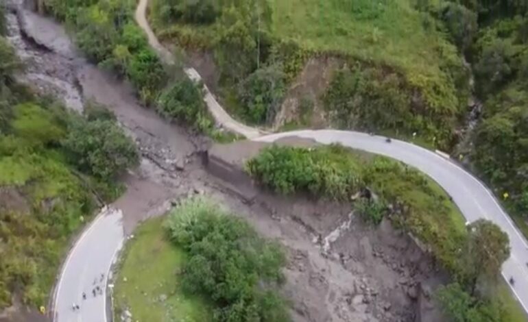  ASÌ AMANECE EL SECTOR EL TÈRMINO, LUEGO DE LA AVALANCHA QUE COLAPSÒ TRES PUENTES