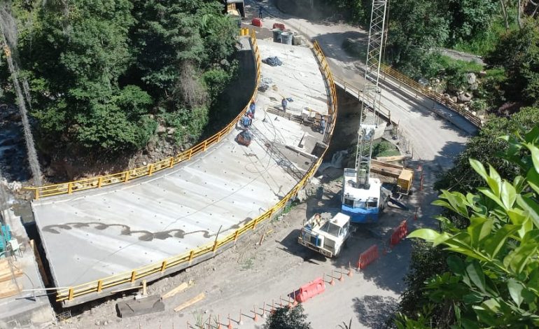  En 2 meses, se espera este en funcionamiento puente primero en San Andrés Santander