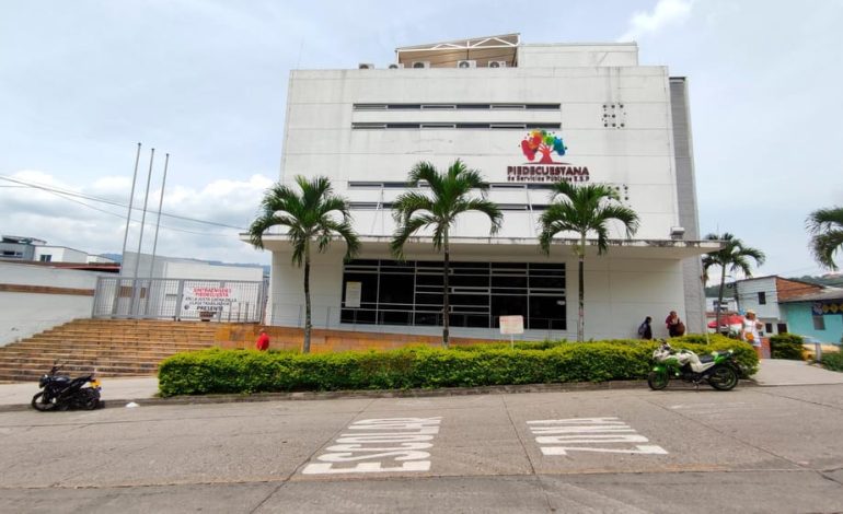  Alcaldía de Piedecuesta descarta venta o liquidación de empresa de servicios públicos